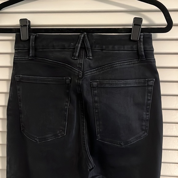 Good American Black Split Hem Jeans - Picture 5 of 5
